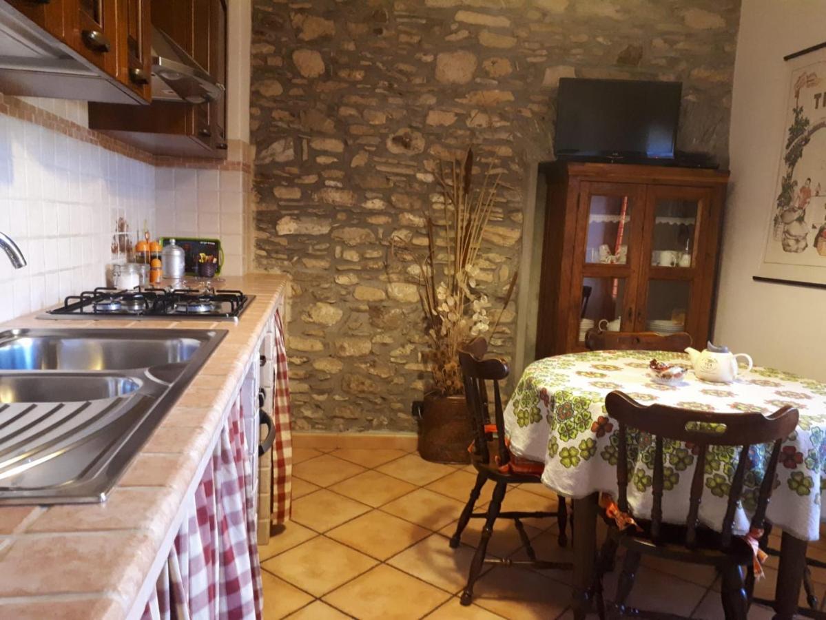 Вилла Agriturismo A Veggia Vigna Гарленда Экстерьер фото